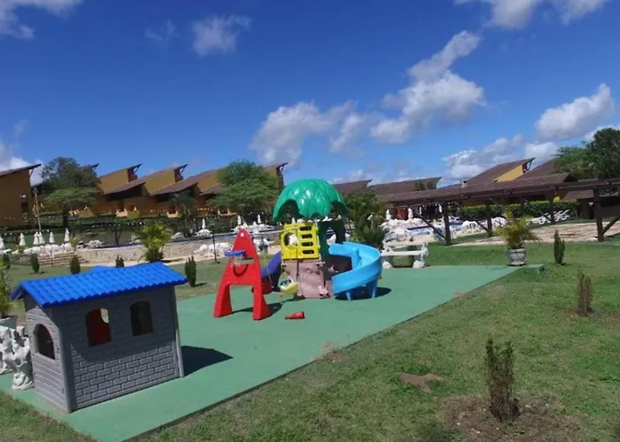 Winterville Gravata Flat Studio 13 D