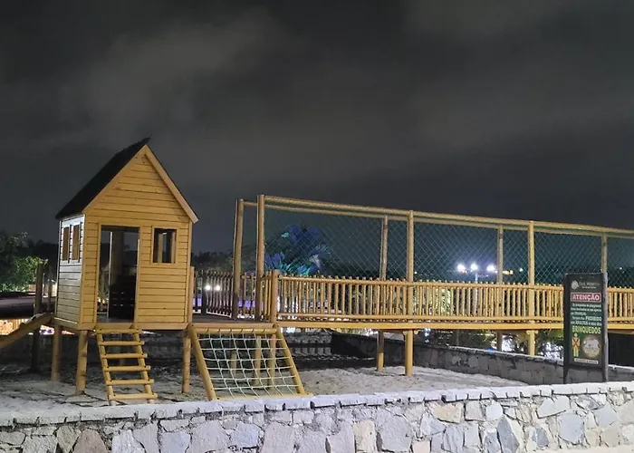 Winterville Gravata Flat Studio 13 D